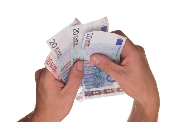 Jak nauczyć się handlować? Jak nauczyć się handlować?
