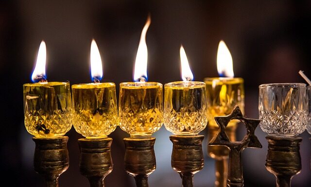 Jaka lampa LED na 1m2?