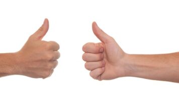 Kto ma pierwszeństwo na drodze pieszo rowerowej?